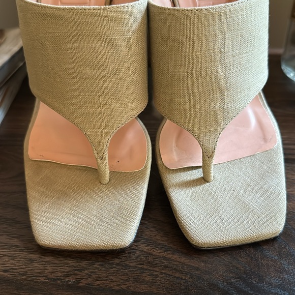 J CREW Heeled Thong Sandals in Linen - Picture 9 of 13